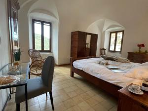 Posteľ alebo postele v izbe v ubytovaní Apartment Asplanato - DOL162 by Interhome