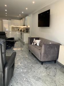 Kuchyňa alebo kuchynka v ubytovaní Jerry Apartman