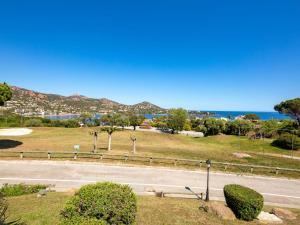 Fotografia z galérie ubytovania Apartment Village Cap Estérel - Le Belvédère-13 by Interhome v destinácii Agay - Saint-Raphaël