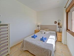 Posteľ alebo postele v izbe v ubytovaní Villa Anna by Interhome