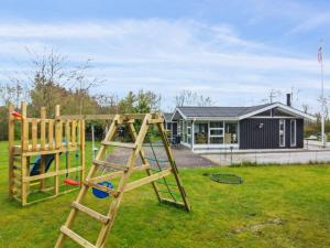 Herní místnost nebo prostor pro děti v ubytování Holiday Home Antonella - 850m from the sea by Interhome