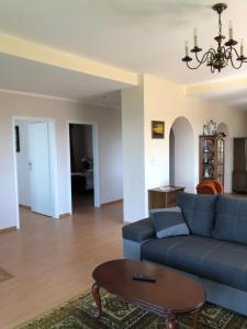 Posezení v ubytování Willa Wicko - Międzyzdroje - apartamenty z aneksem - widok na Zalew Szczeciński
