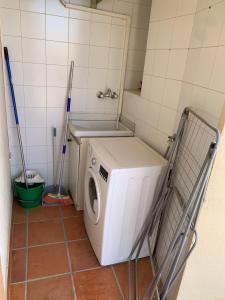 Zdjęcie z galerii obiektu Apartamentos Turísticos La Fonda w mieście Dúrcal
