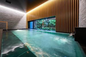 Bazén v ubytování Hotel Resol Trinity Osaka nebo v jeho okolí