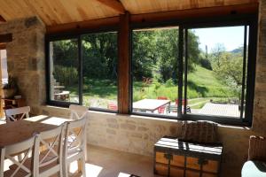 Zahrada ubytování Oltarcie - Maison d'hôte avec piscine