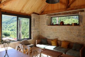 Posezení v ubytování Oltarcie - Maison d'hôte avec piscine