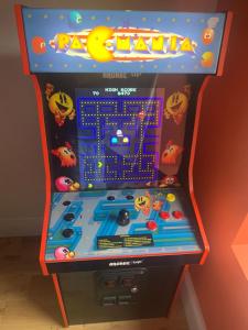 ポーツマスにあるSouthsea Royale James Bond 3 bed Cool Penthouse, seafront parkingのギャラリーの写真