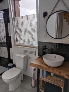 Foto dalla galleria di LE GITE ADORE a Bissières