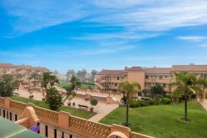 Foto Fuengirolas asuva majutusasutuse Sunset apartment with pool in El Faro Ref 211 galeriist