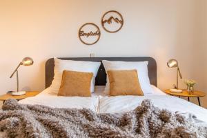 Postel nebo postele na pokoji v ubytování Apartment Bergwiese I Balkon I Aufzug I Stellplatz