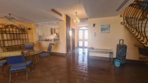 Afbeelding uit fotogalerij van درة العروس كورال بيتش فيلا in Durat Alarous +42 foto's