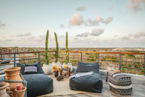 En balkong eller terrasse på Luxury 2BR Penthouse Tulum Private Pool Cenote
