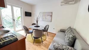 Guesthouse Čivljak的休息区