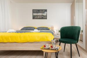 Apartment Ena Near Pula Amphitheater客房内的一张或多张床位
