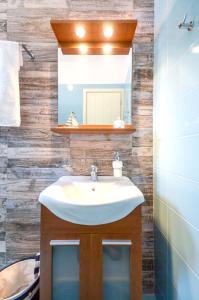 Koupelna v ubytování Welcoming Villa in Naxos with Sea and Mountain Views