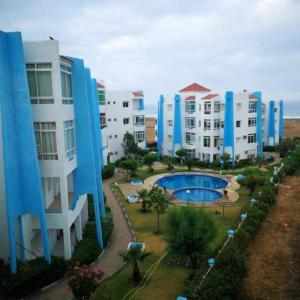 Bazén v ubytování Spacious Apartment in Asilah with Pool and Garden nebo v jeho okolí