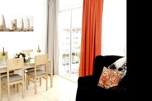 Un lugar para sentarse en 2 bedrooms appartement with wifi at San Cristobal de La Laguna