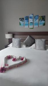 Ένα ή περισσότερα κρεβάτια σε δωμάτιο στο Northern Pearl Luxury Apartments +95 φωτογραφίες