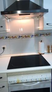 Kuchyňa alebo kuchynka v ubytovaní Comfortable Apartment in the Heart of Ciudad Real, with Balcony