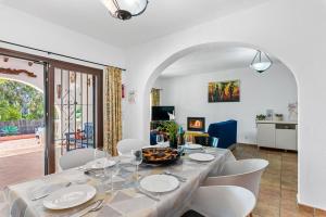 Część wypoczynkowa w obiekcie Villa Capricho - PlusHolidays