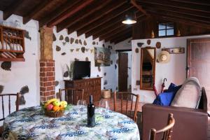 Telewizja i/lub zestaw kina domowego w obiekcie Casa Rural Felipe Luis