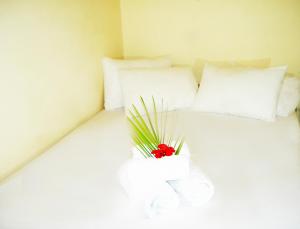 A bed or beds in a room at Mat Old Town Apartments A