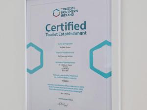 Certifikát, hodnocení, plakát nebo jiný dokument vystavený v ubytování Self Catering Belfast Apartment
