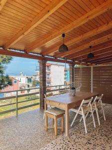 Balkón nebo terasa v ubytování Paradise House