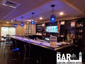 Lounge nebo bar v ubytování MainStay Suites Spokane Airport