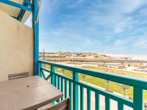 Balkón nebo terasa v ubytování Duplex à Mimizan Plage pour 7 pers, parking, face océan, classé 3 étoiles - FR-1-50-92