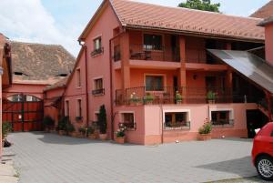 Afbeelding uit fotogalerij van Pensiunea Daniel in Sibiu