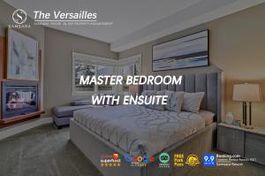 The Versailles by Samsara Resort Top Luxury Top View 1300SQF 2BEDROOM 2BATHROM客房内的一张或多张床位