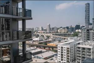 Nespecifikovaný výhled na destinaci Brisbane nebo výhled na město při pohledu z apartmánu