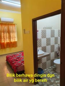 パンコールにあるTeratak Nipah Beach Homestay Teluk Nipahのギャラリーの写真