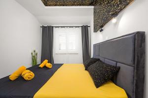 Postel nebo postele na pokoji v ubytování Luxury apartments Lotus&Lovor