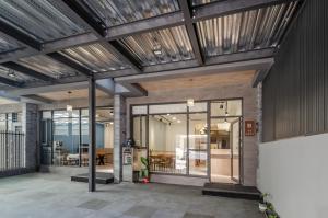 Φωτογραφία από το άλμπουμ του 春雨漫居 Spring Rain Hostel σε Meishan