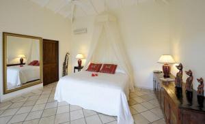 Ảnh trong thư viện ảnh của Spacious villa with sea view in Saint Martin + private pool. ở Les Terres Basses