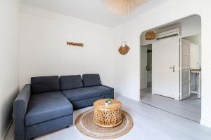 Posedenie v ubytovaní T3 en Rez-de-chaussée, avec vélos, plages Mourillon