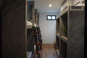 Kuchyň nebo kuchyňský kout v ubytování DUDU'S HOSTEL