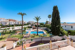 Bazén v ubytovaní Family apartment with pool in Riviera del Sol by Costarentals - Ref 208 alebo v jeho blízkosti