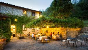 Restaurace v ubytování Borgo Le Noci Chianti Retreat & Pool