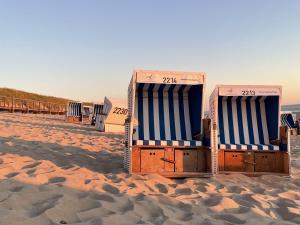 Ein Strand an oder in der Nähe der Ferienwohnung