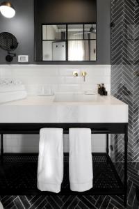 Fotografie z fotogalerie ubytování Allegro Neve Tzedek Boutique Suites - By HOMY v destinaci Tel Aviv