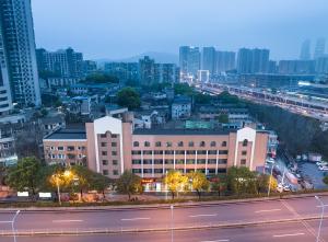 Gambar di galeri bagi Kaiserdom Chain Hotel -Changsha West Bus Station di Changsha