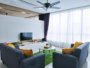 Istumisnurk majutusasutuses Suite B17 ,Zetapark Condo ,Free Wi-Fi, 6-8PAX