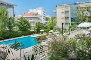 Πισίνα στο ή κοντά στο Hotel Maddalena