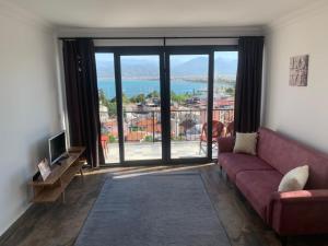 Posezení v ubytování Deniz Manzaralı Suites