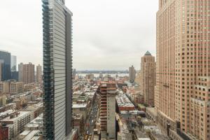 Gallery image of Modern Bright Times Sq 1BR w Indoor pool NYC-8 in New York