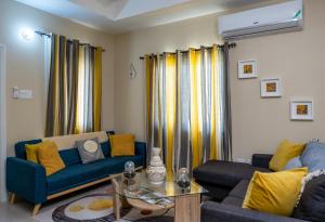 Area soggiorno di Hamilton @ Oceanpointe a serene 2bed 2 bath Villa