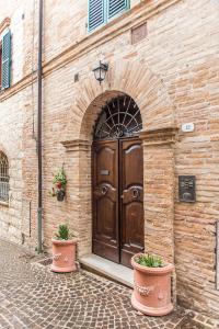 Gallery image of S318 - Sirolo, meraviglioso trilocale in palazzo storico in Sirolo